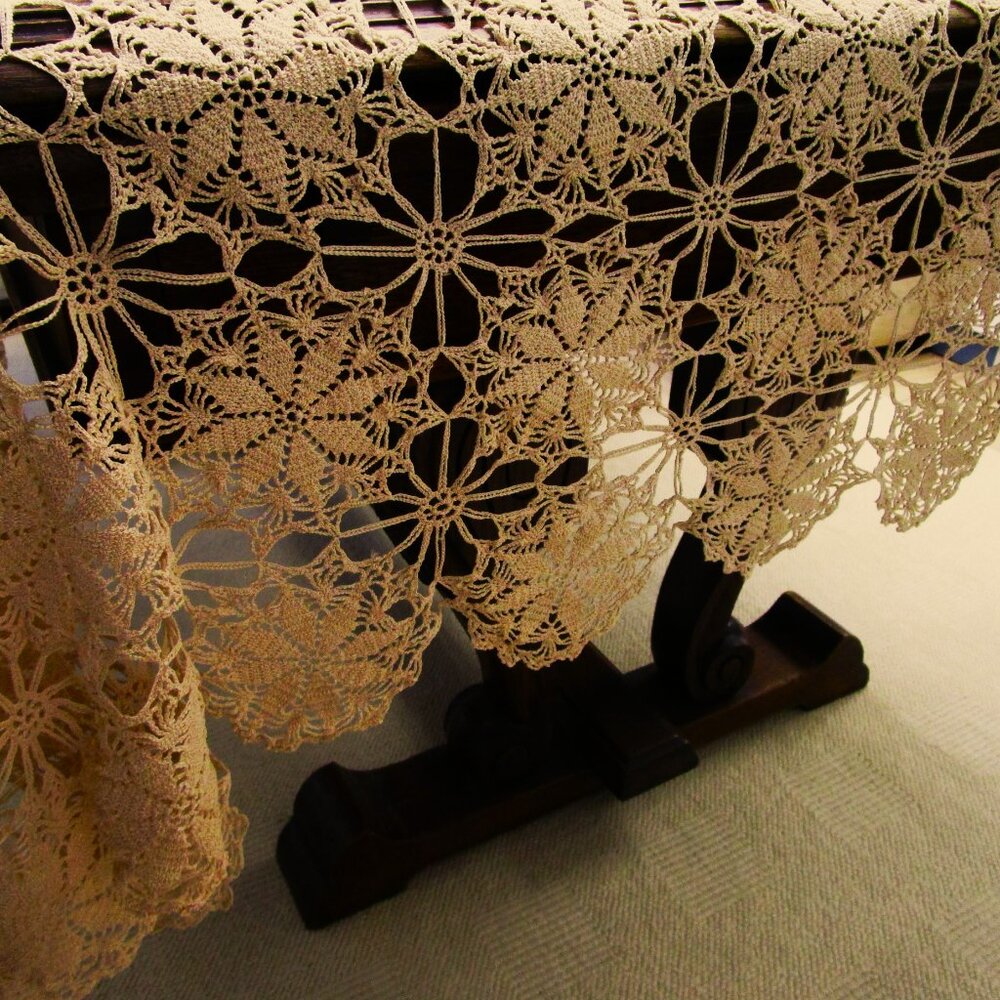 Elegant Latte Beige Hand Crochet Lace Cotton Tablecloth 50 x 60 Vintage